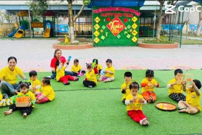 HĐ” Thăm quan vườn rau” lớp NTB1- GV Ngô Thị Thơm